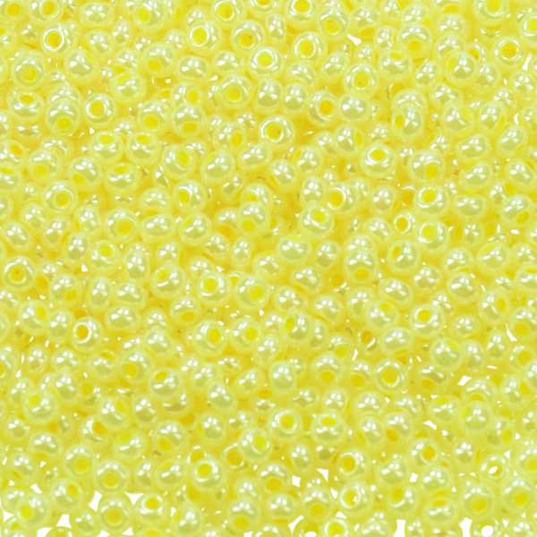 Indianerperlen opal  zartgelb, 17 g ø 2,6 mm