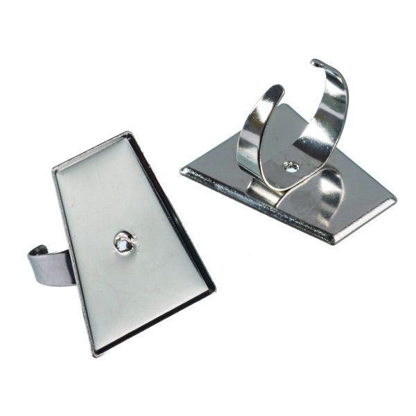 Ring, Trapez, silberfarbig