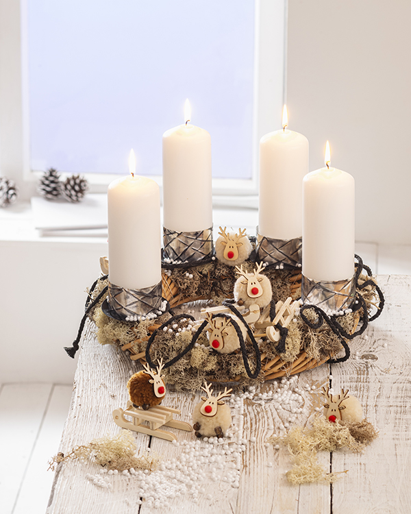 Fertig: Adventskranz mit Metallakzenten